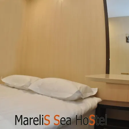 Hostel Marelis Sea *